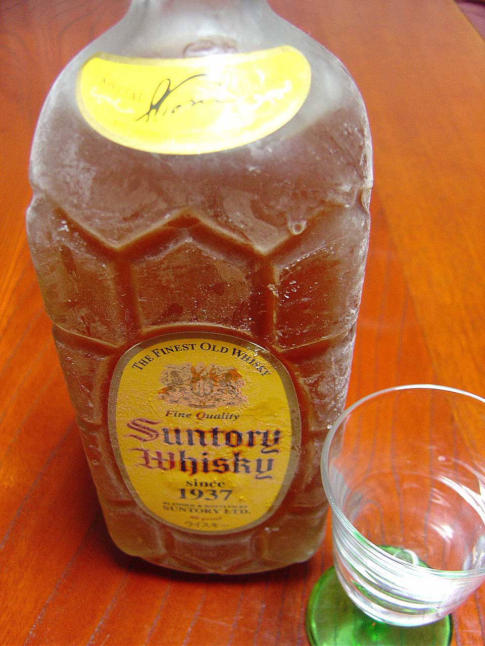 たまにはウイスキーを飲んでみる B B L T たまにはウイスキーを飲んでみる B B L T