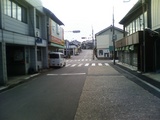 正面の通り
