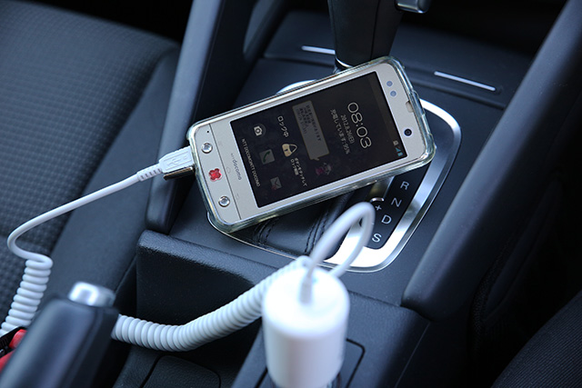 docomo_dc_03-5