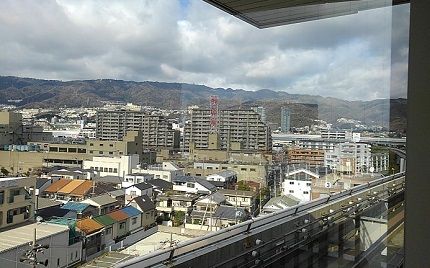 六甲ライナー51