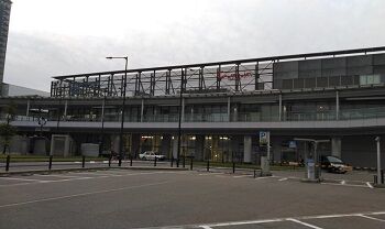73_やまと_駅02