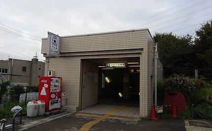 京都市営地下鉄烏丸線11