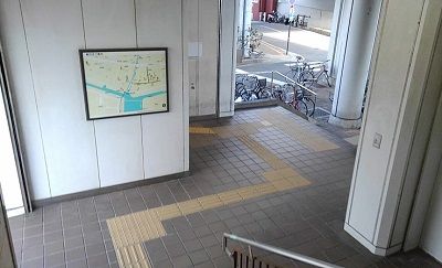 六甲ライナー39