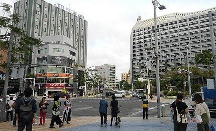 ゆいレールa37