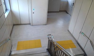 六甲ライナー42