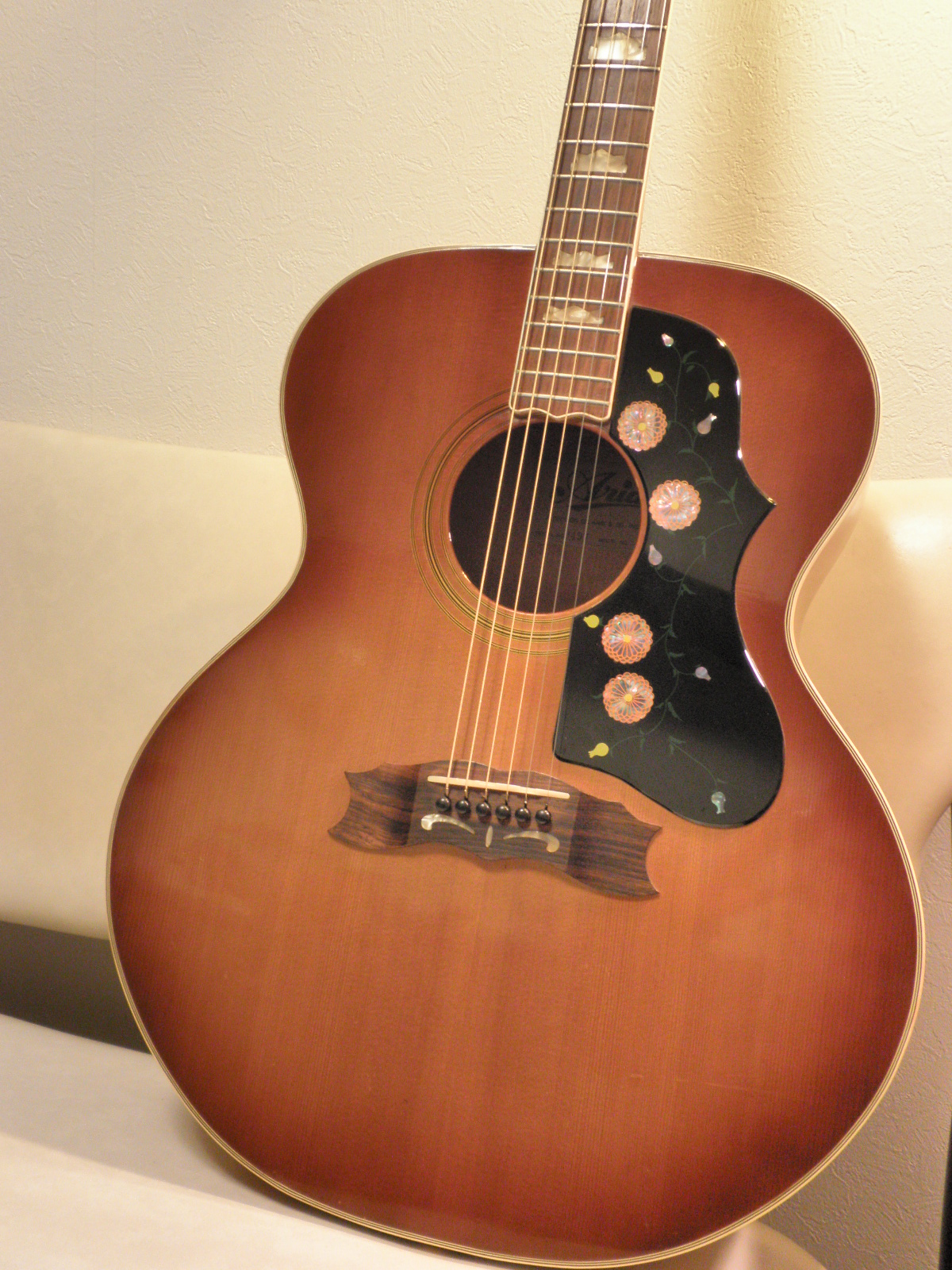 ARIA アコギ ジャパンビンテージ 濃密 Gibsonコピー