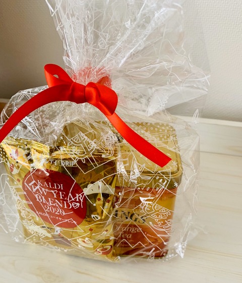 6B5E7230-B024-4F81-9A6A-4FEB4D148FB1