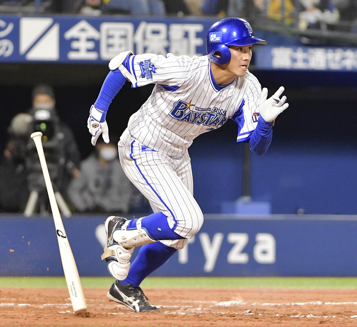 DeNA森敬斗(19) ショート .306(36-11) 0本 3打点 出塁率.342 OPS.759 UZR+2.3 ←地味にすごくね ...