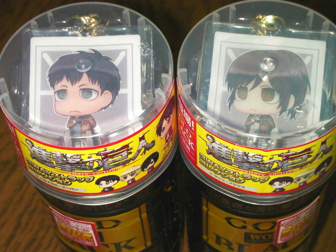 進撃の巨人 3wayストラップコレクション タイアップキャンペーンアサヒ飲料wonda缶コーヒー クマジー王国のくまじろう