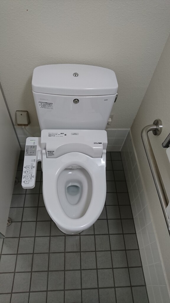2020年製 TOTO ウォシュレット TCF5523#NW1