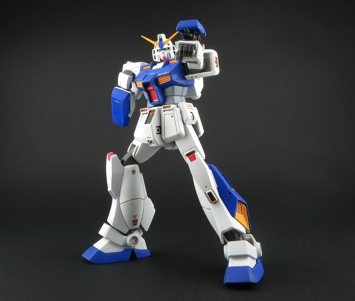 ガンダムコンバージ塗装　ガンダムNT-1アレックス(G3カラー) RX78-NT1（G3カラー）｜Jonnyさんのガンプラ作品｜GUNSTA（ガンスタ）