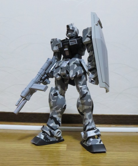 MG1/100 ジム 寒冷地仕様　(塗装完成品） MG ジム寒冷地仕様 MG 1⁄100 ジム（寒冷地仕様）レビュー - ガンプラ