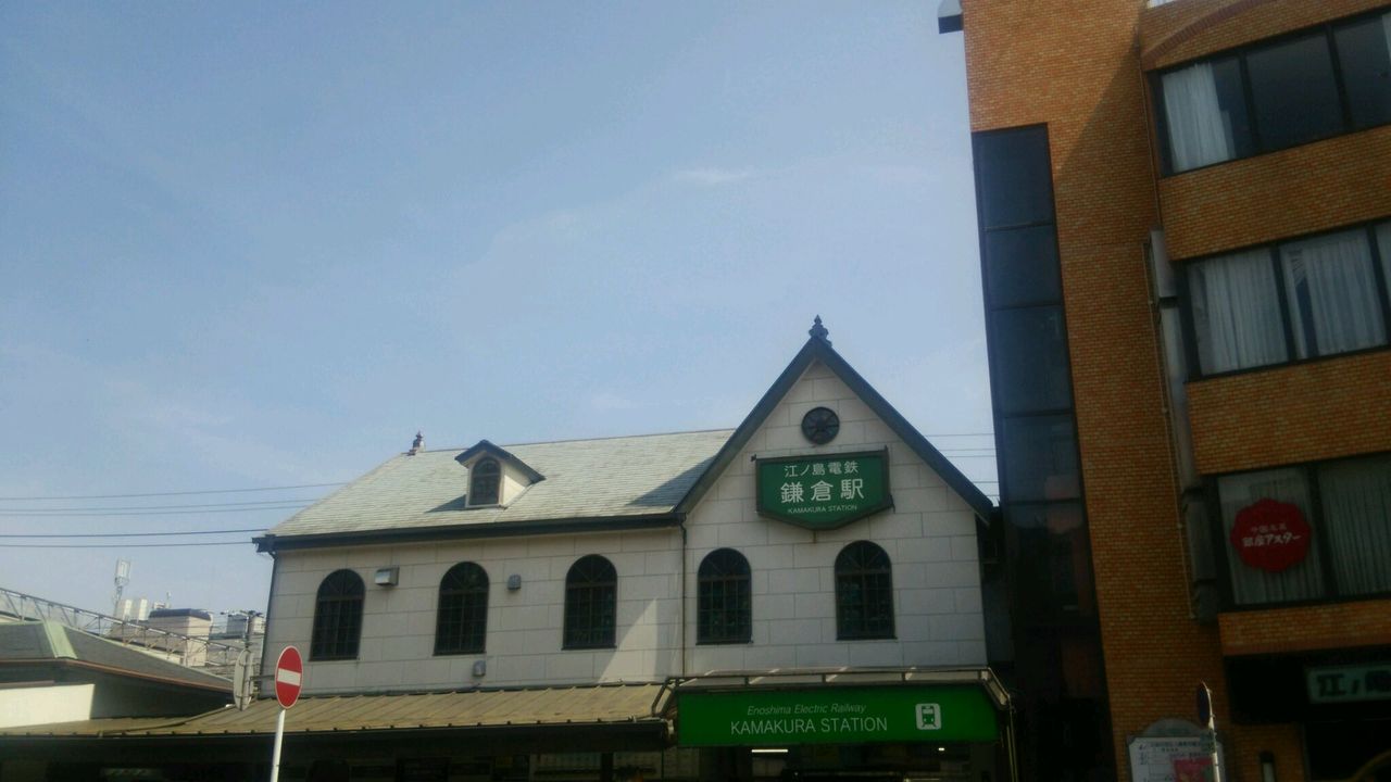 Amazon Kindleで 青い花 志村貴子 が一部半額セール対象に 百合道 始めます