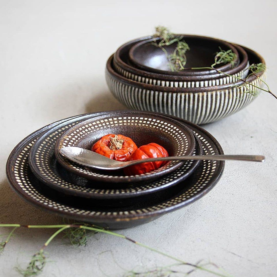 増渕篤宥　さん玉縁丸浅鉢（トクサ)