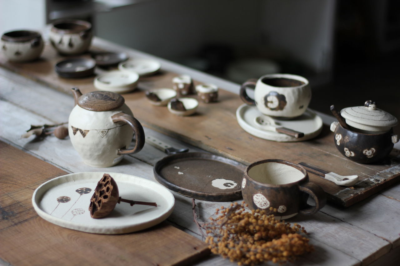 丸伴工場　ポットとカップ２個　３点セット 丸伴工場 ポットとカップ2個 3点セット