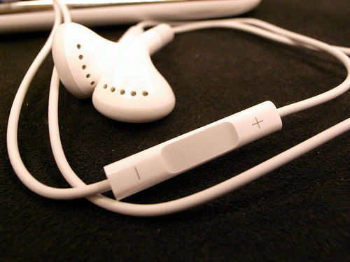 正直iphoneの純正イヤホンって結構音質いいよね 作曲速報 正直iphoneの純正イヤホンって結構音質いいよね 作曲速報