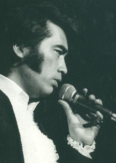 尾崎紀世彦/燃えろ!ガリバーボーイ Amazon.co.jp: 燃えろ!ガリバーボーイ: ミュージック