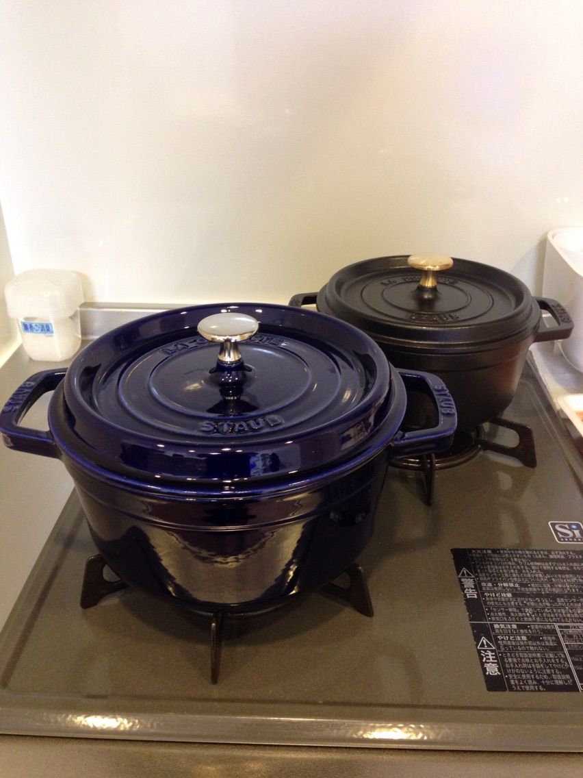 STAUB ピコココットラウンド 22cm グランブルー : 鍋好きの STAUB ピコココットラウンド 22cm グランブルー : 鍋好きの