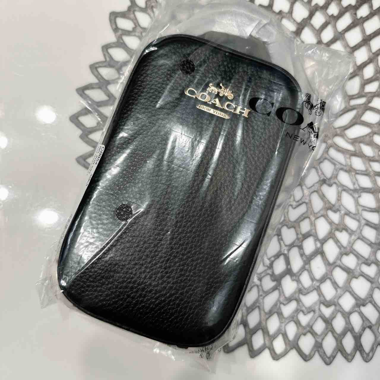 欲しかったスマホショルダーをCOACHアウトレットでようやく購入！ : 鍋 