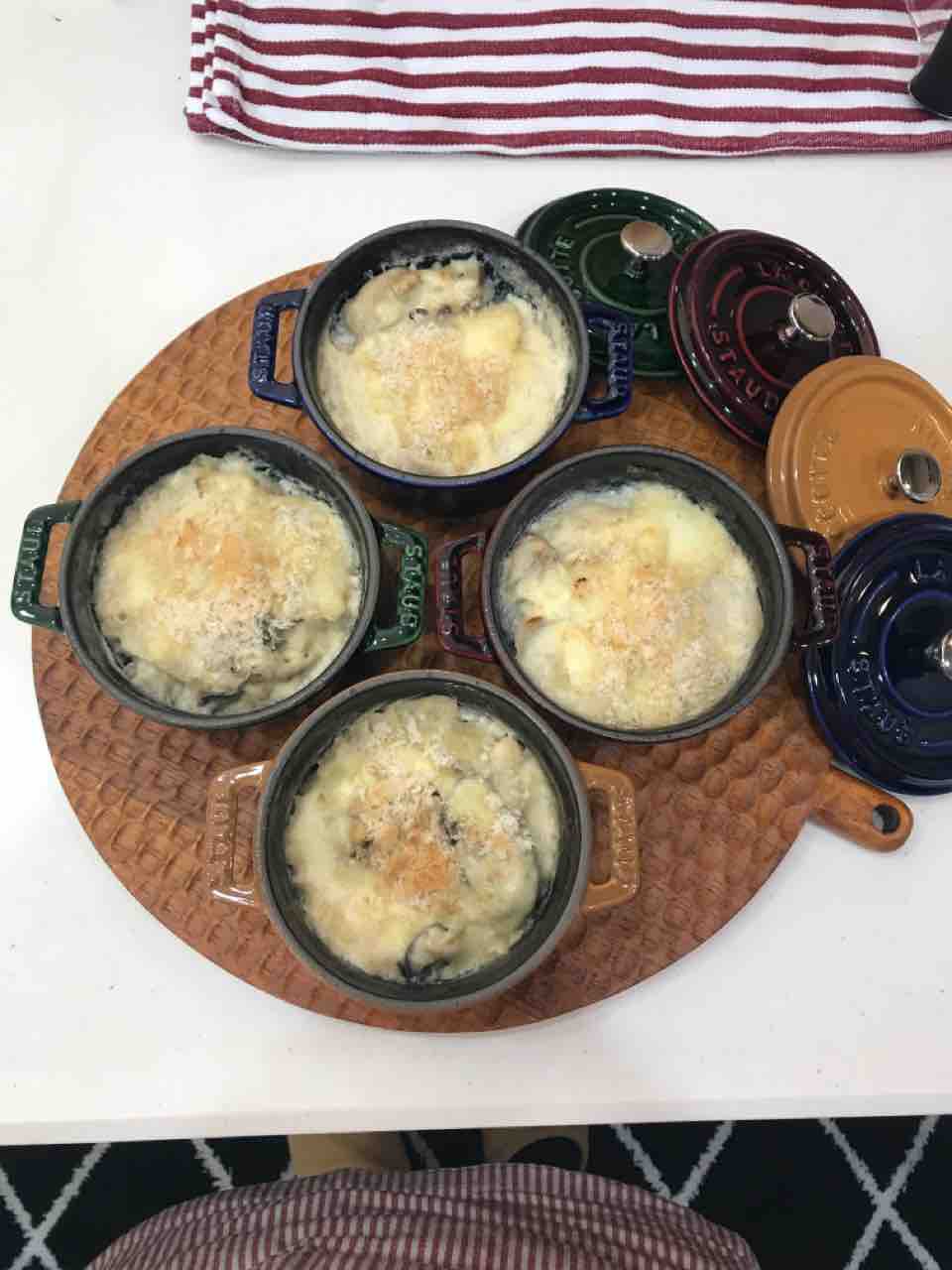 ストウブ　10cm　ナス ストウブ Staub ミニココット ラウンド 10cm Mini Cocotte Round