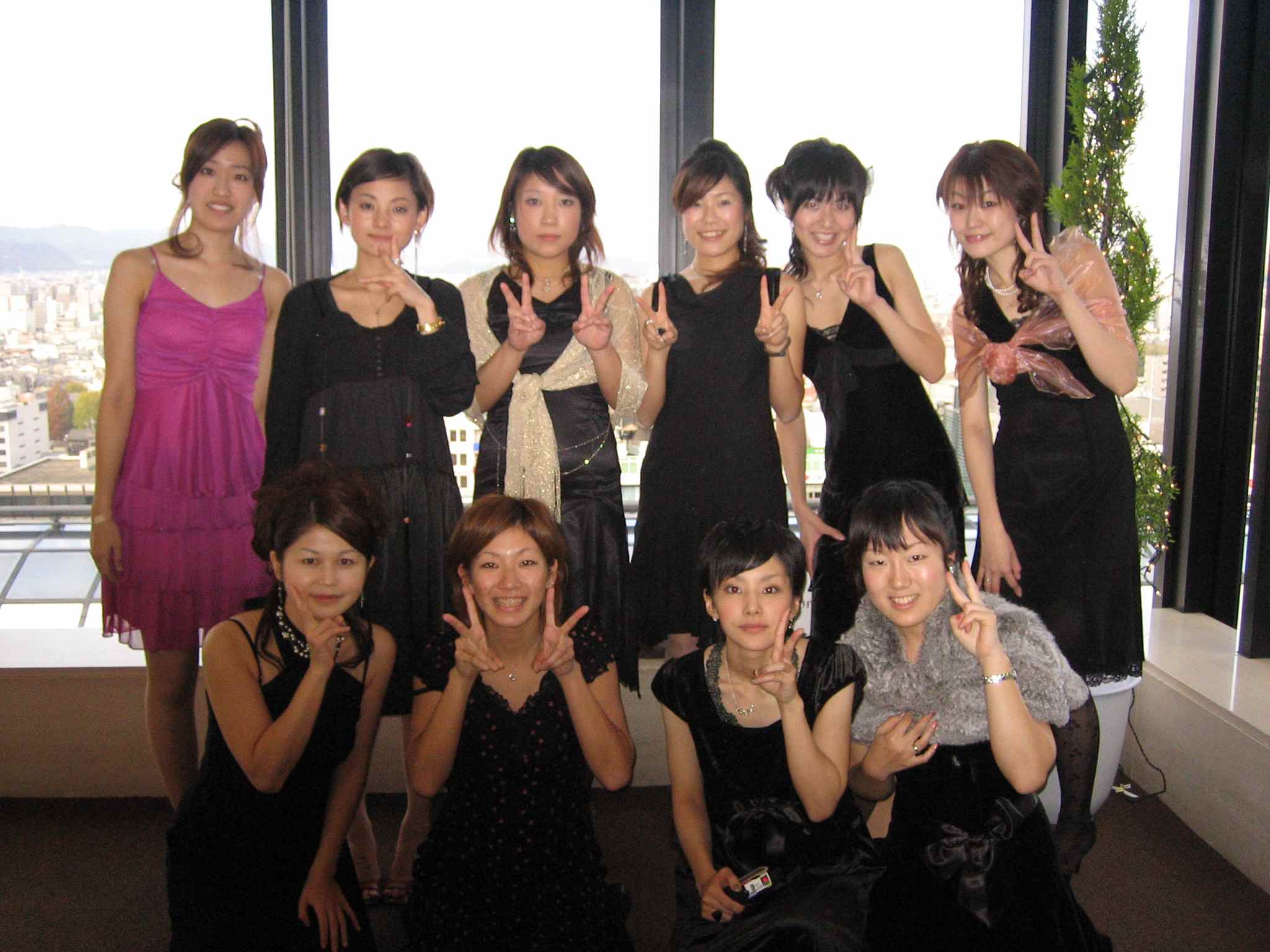 好き 忠実な 郵便物 追い コン ドレス City Tomi Yanagisawa Jp