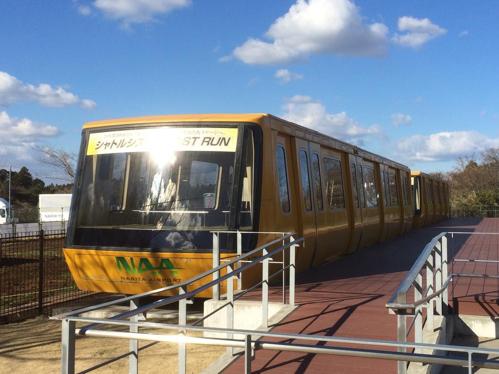 芝山 成田空港シャトルシステム 空の駅 風和里しばやま 保存車めぐりの記録