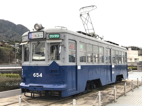 498