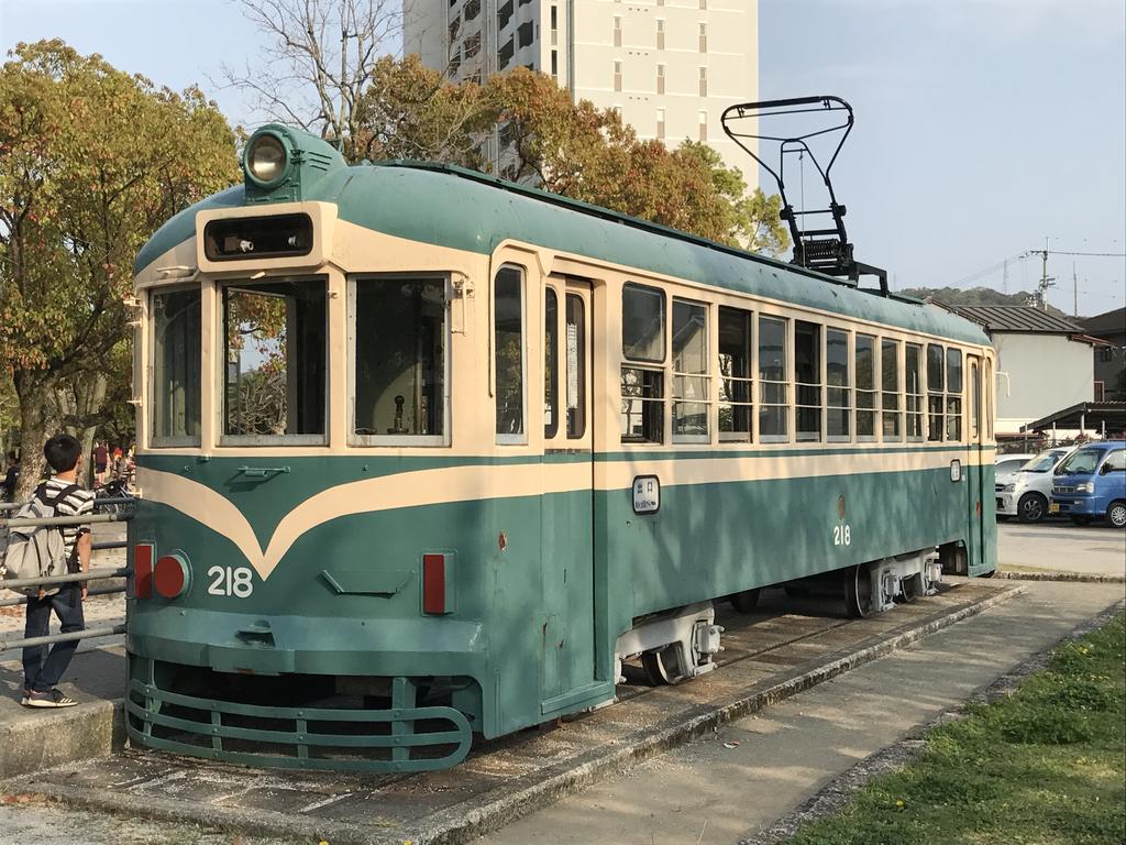 銀製　鶴親子置物　共箱　665g（台込の重さ）トヒチサ　東さ7-0906⭐︎2F 銀製 鶴親子置物 共箱 665g（台込の重さ）トヒチサ 東さ7-