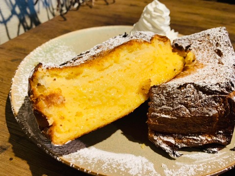 03CB0852-06D3-4FA5-AC64-184CC5A9B22A