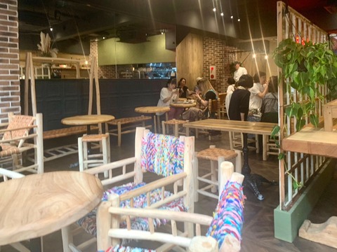 4B665EC4-002C-45D0-B917-E02661B5BE31