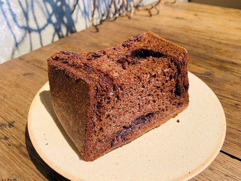 76CB2199-42CE-4CF2-B1B6-143F82F6D2C8