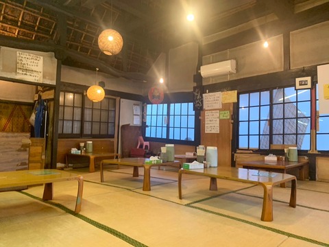 FB2E3A03-0F7A-47C7-AFD1-148C7707BEE4