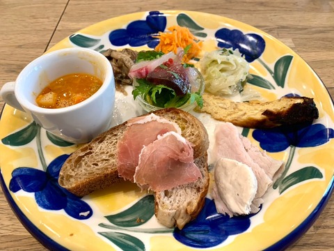 95F89853-E308-4346-997A-D1119C4FFFF8