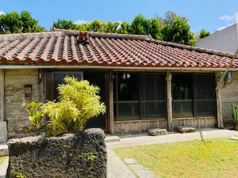 B6264F2E-AB1F-451E-9EE4-046924EFFDE3