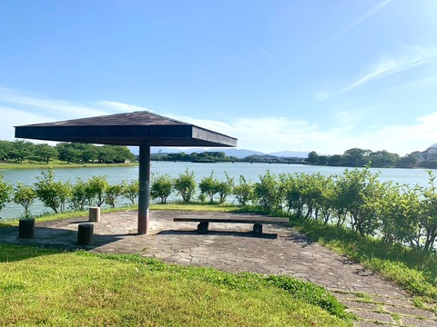 54B5B722-A9EE-4325-AEFB-AF377CBE11A8