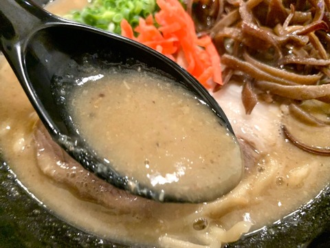 779FE3E2-7D36-430F-B5A7-C8F7A91C3FFB