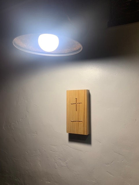 4E4639C9-AD49-4C4C-8DFC-01756A724261