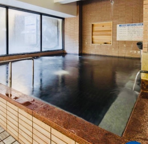 FDB01103-CAB0-495A-9A63-B4CC7C949F71