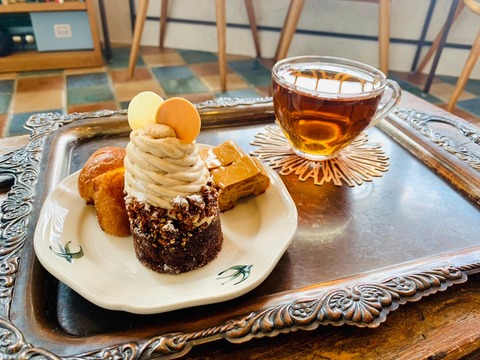 7EF31EBB-6A24-400A-9E4B-A9B449F938F3