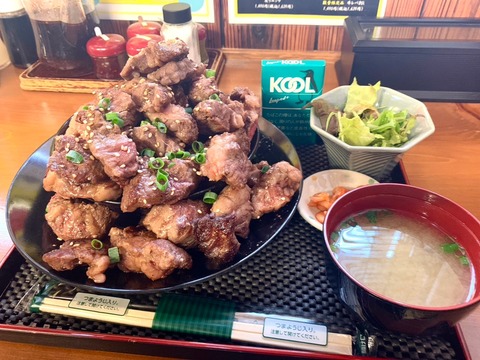 61362681-BD2F-4E80-8286-28A0CBF96F0C