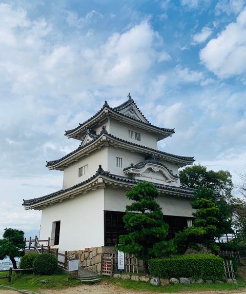 E6E27871-E8F2-418B-8097-7714AB8AB03B