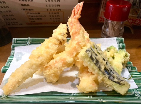 4266CC10-E97F-4EBF-B966-3A06C8F8A774