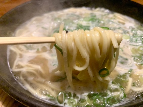 EAE57B98-2D05-48AB-8E07-801BB4C70892