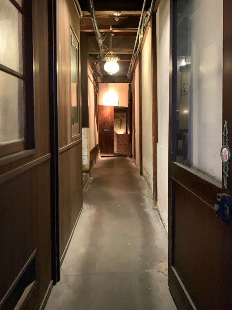 6C0BF602-F400-4DD6-9912-8C664C4EA78C