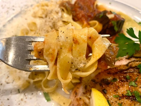 9425D330-E9E3-4DDD-A297-1A4AFD35AAEE