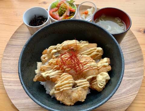 B9C9E04D-DA75-4497-85B8-74BC84928249