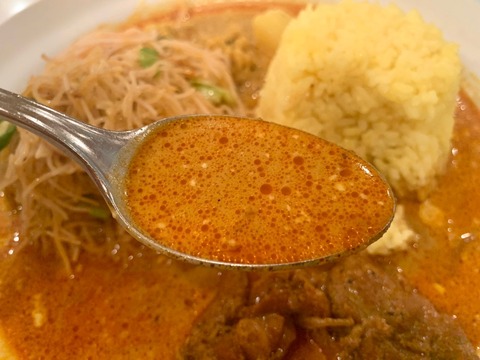 0570B746-DEA3-4AC6-AB80-1E1F2039C74F