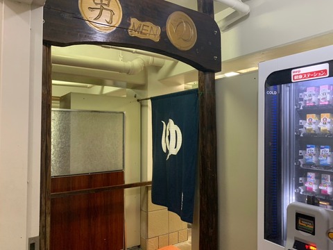 7E220F0D-2A67-4E22-89FD-09166314F29F