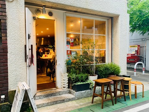 E92B8A19-E576-4846-8004-4061198AA1E0