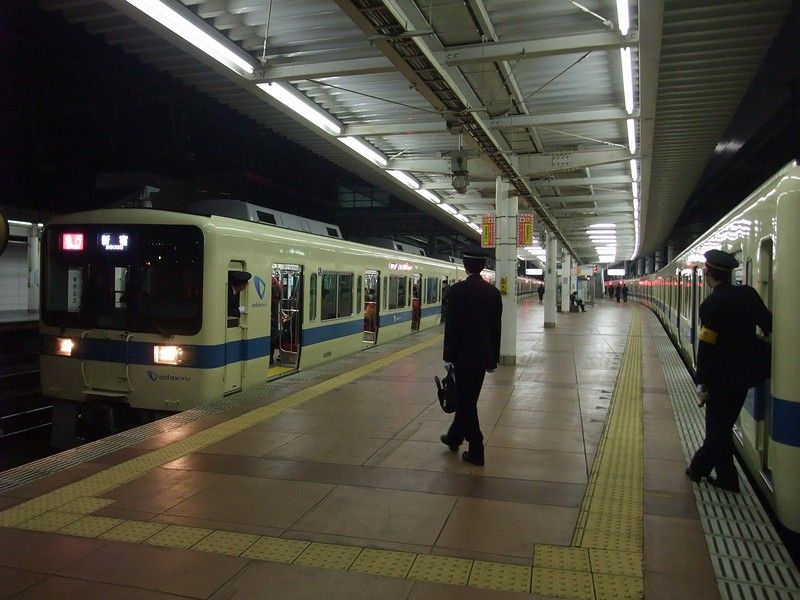 11月11日 木 小田急線 相模大野駅で車両交換 Always 永遠を駆け抜ける一瞬の僕ら 11月11日 木 小田急線 相模大野駅で車両交換 Always 永遠を駆け抜ける一瞬の僕ら